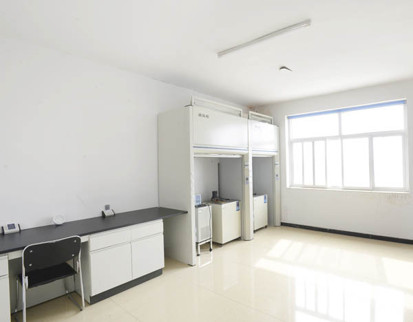 熱學(xué)檢定室